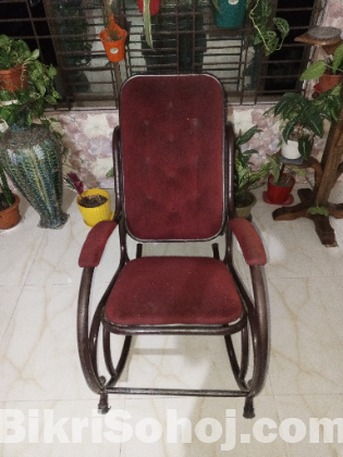 Rocking chair / Chair / Easy Chair